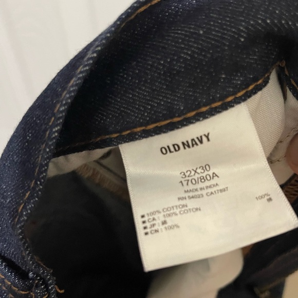 Old Navy Famous Jeans Straight Fit 32x30 Mens Dark Denim - Picture 4 of 4